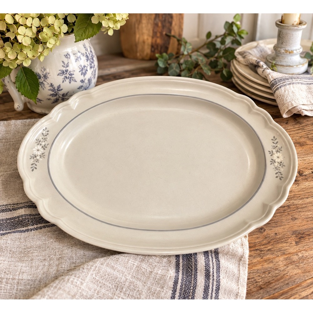Vintage Pfaltzgraff Heirloom 14.5" Oval Serving Platter Gray Floral USA